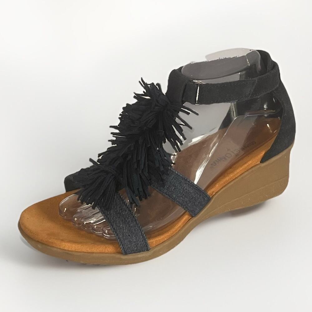 Minnetonka Desi Fringe Wedge Sandal Women’s Size 8 Navy Blue Suede Boho Flirty